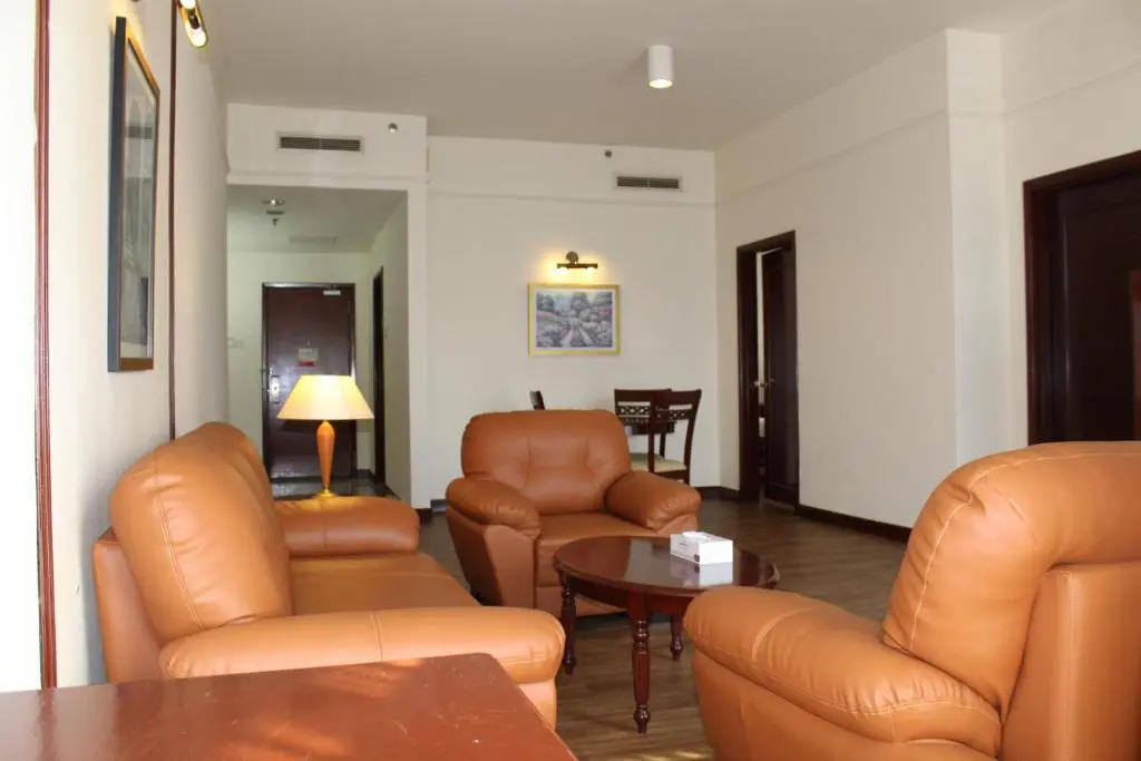 General Service suites at Times Square