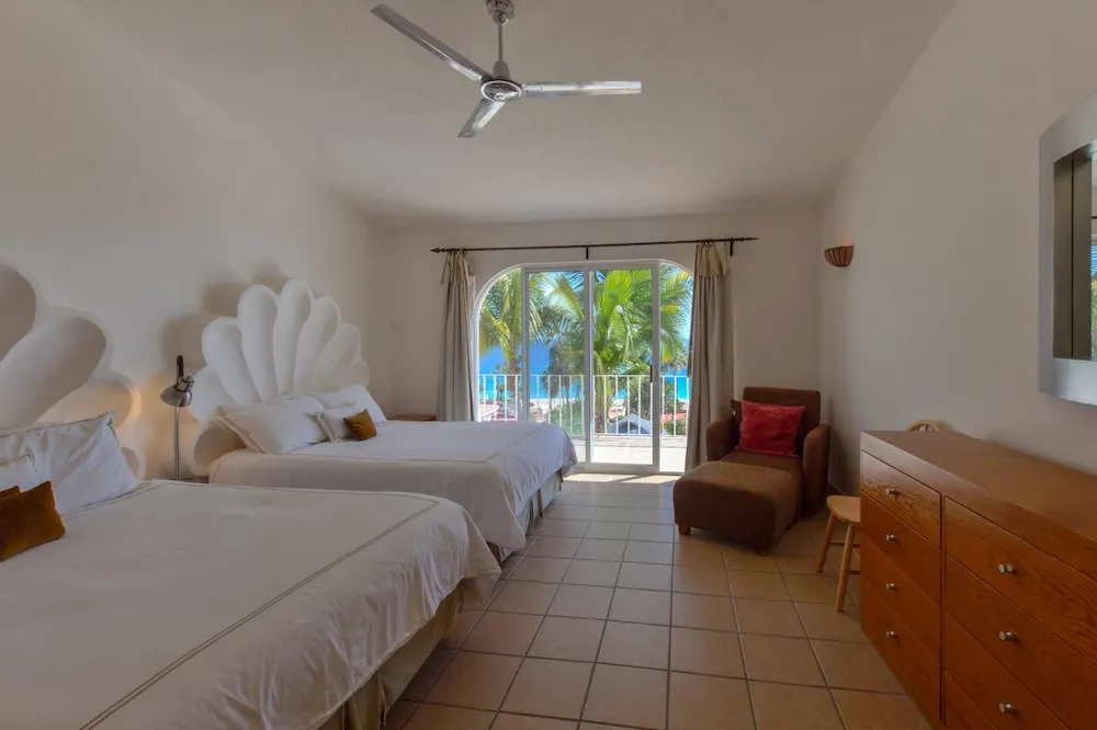 An Inviting 2BR Villa Oceano Located Just A Short Walk to the Beach