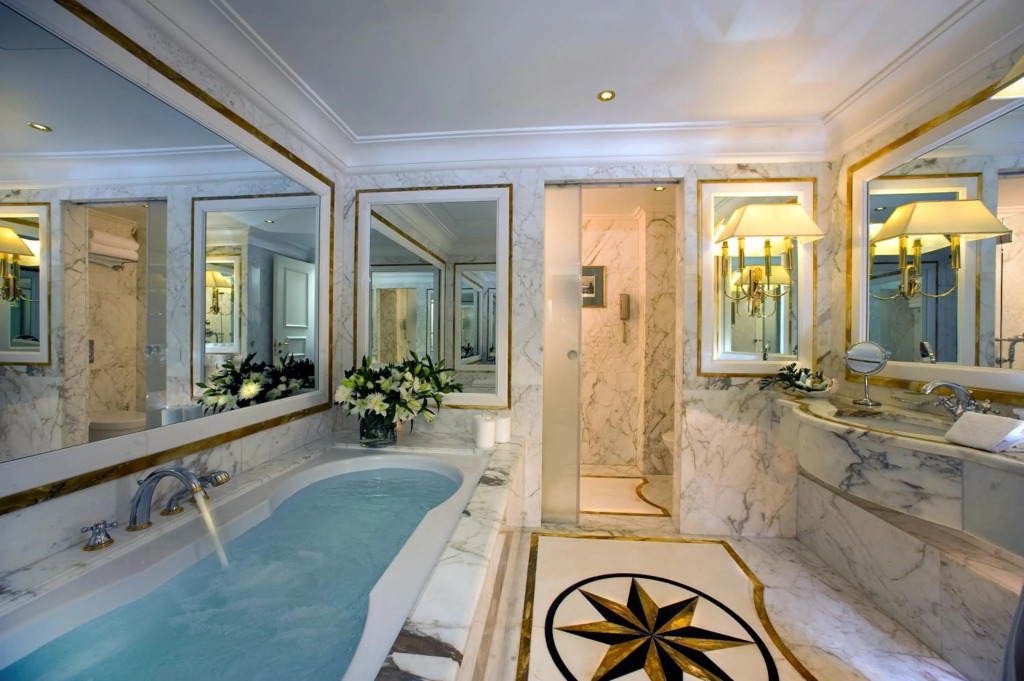 Royal Olympic Hotel