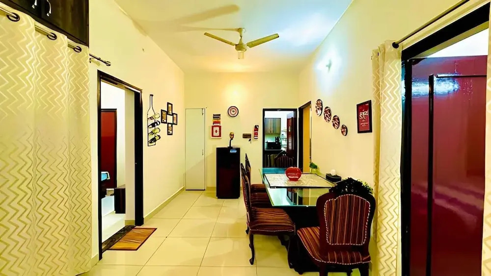 EASY INN Holiday Home | 3BHK Apartment