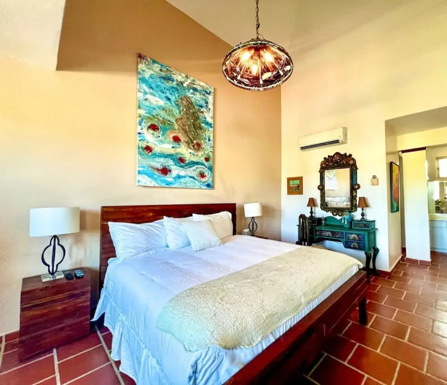 Villa De Palma -Oceanfront community w generator