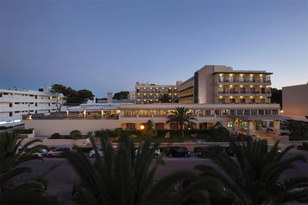 Hotel Bella Playa & Spa