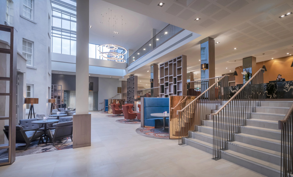 Отель Clayton Hotel Charlemont