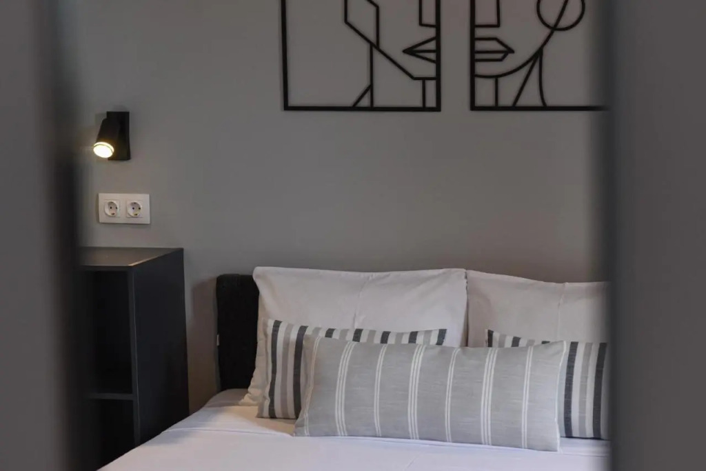 Vasilios Marinos Rooms