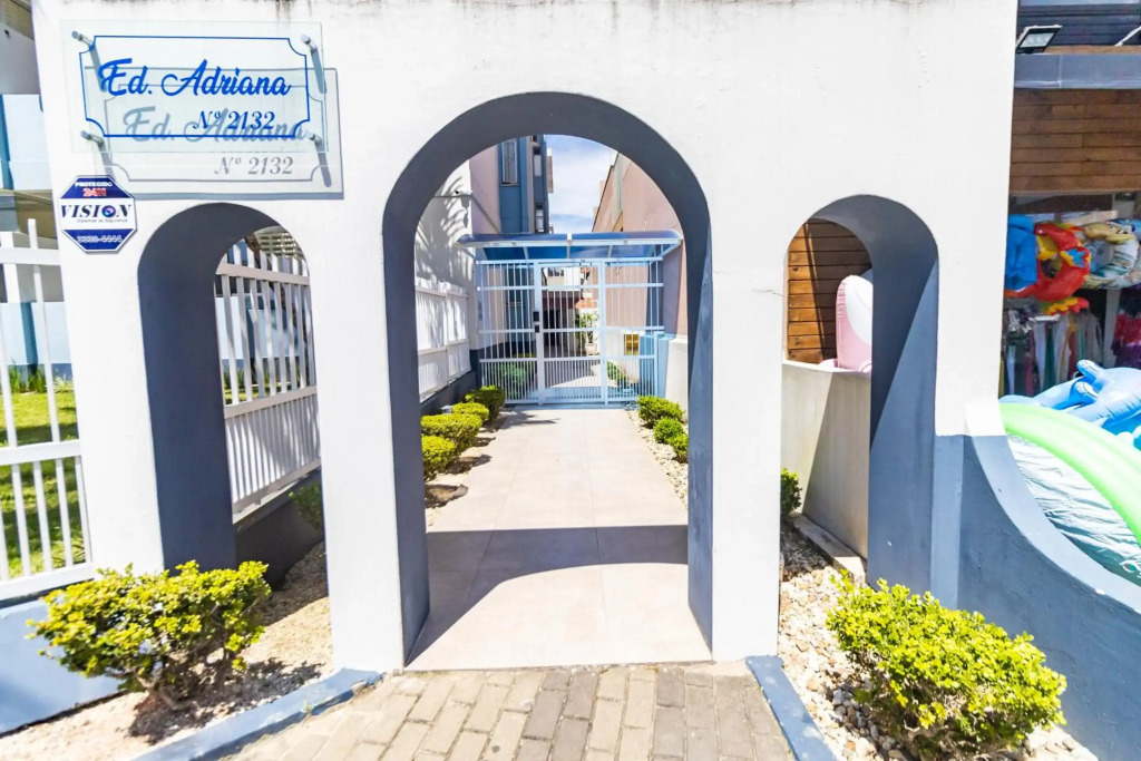 202 Apartamento com vista em Bombas