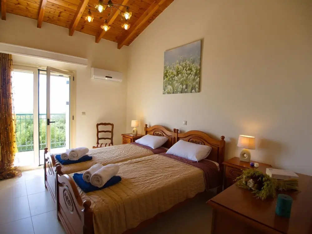 Villa Mandola Dazzling Views of Pine Trees Blue sea