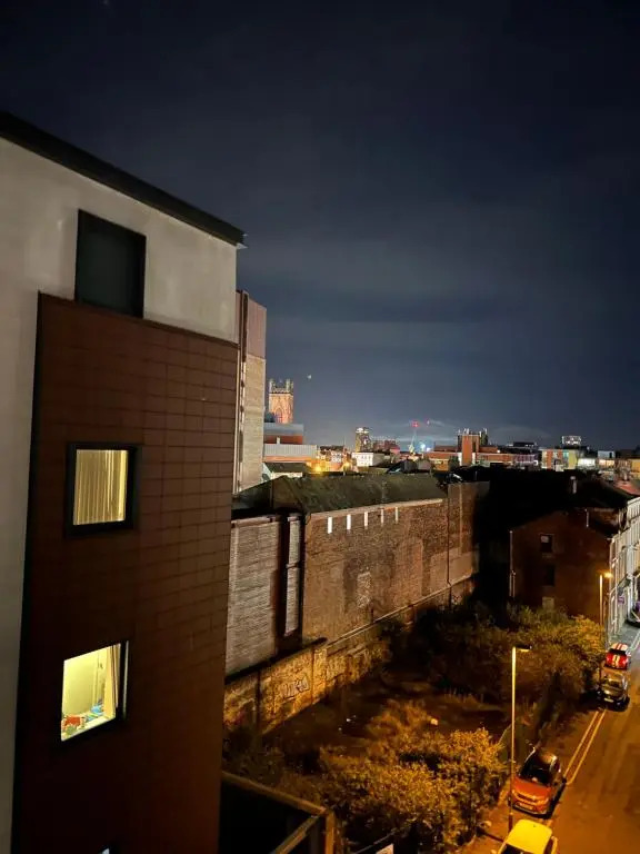 Stunning City Centre Apartment Historic Liverpool 1