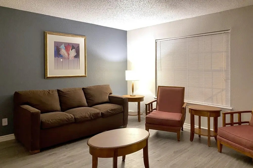 OYO Apartments at Eden Pointe
