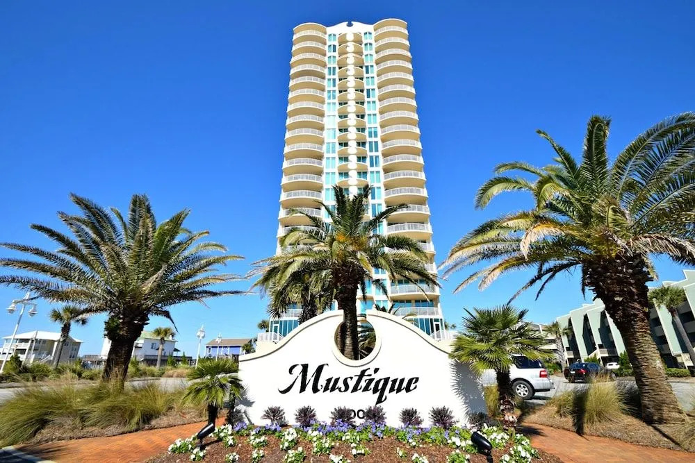 Mustique 302 by RedAwning