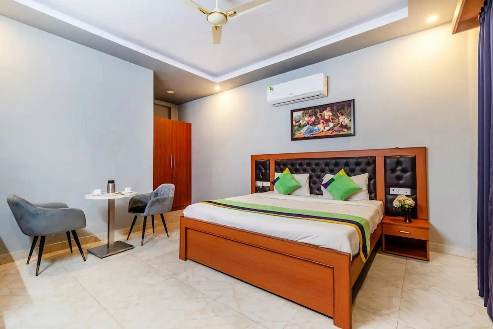 Expo Mart Inn