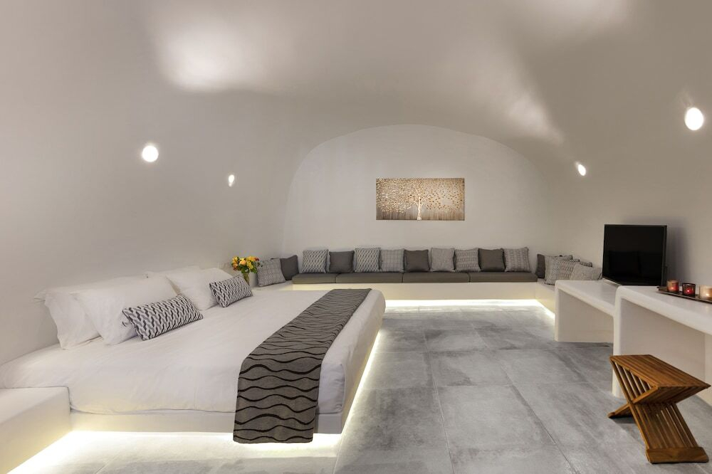 Cave Villa Cyan, Hot Tub/Panoramic View
