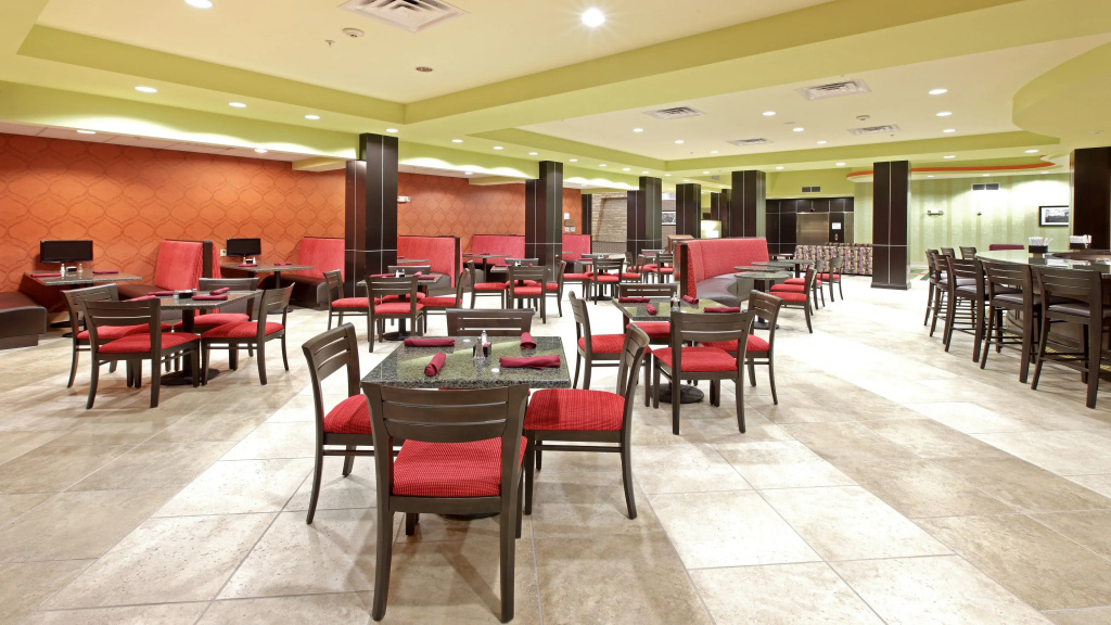 Holiday Inn Garland by IHG