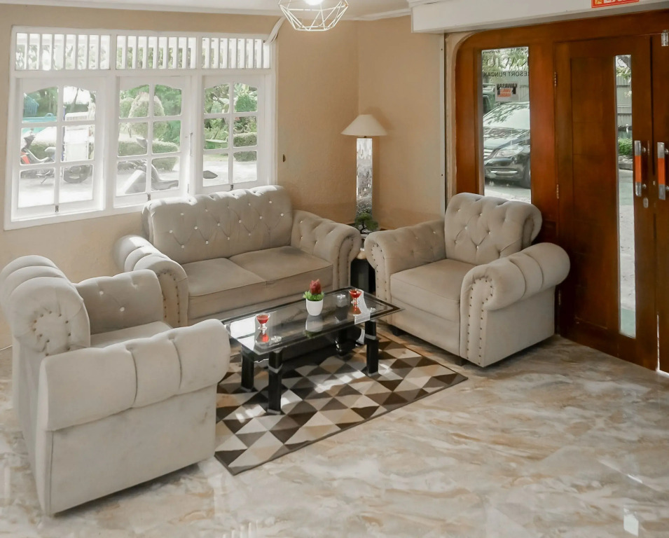 Residences by RedDoorz near Taman Safari