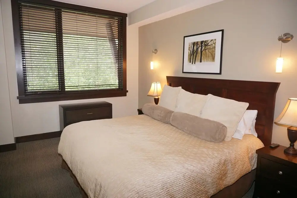 120 Carriage Way #2205 (203157-9419) - 2 Br Condo