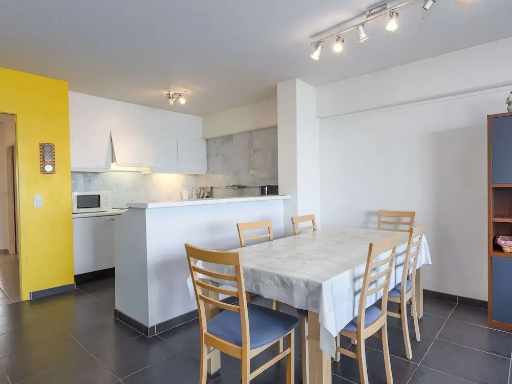 Nice Apartment With Kitchen
