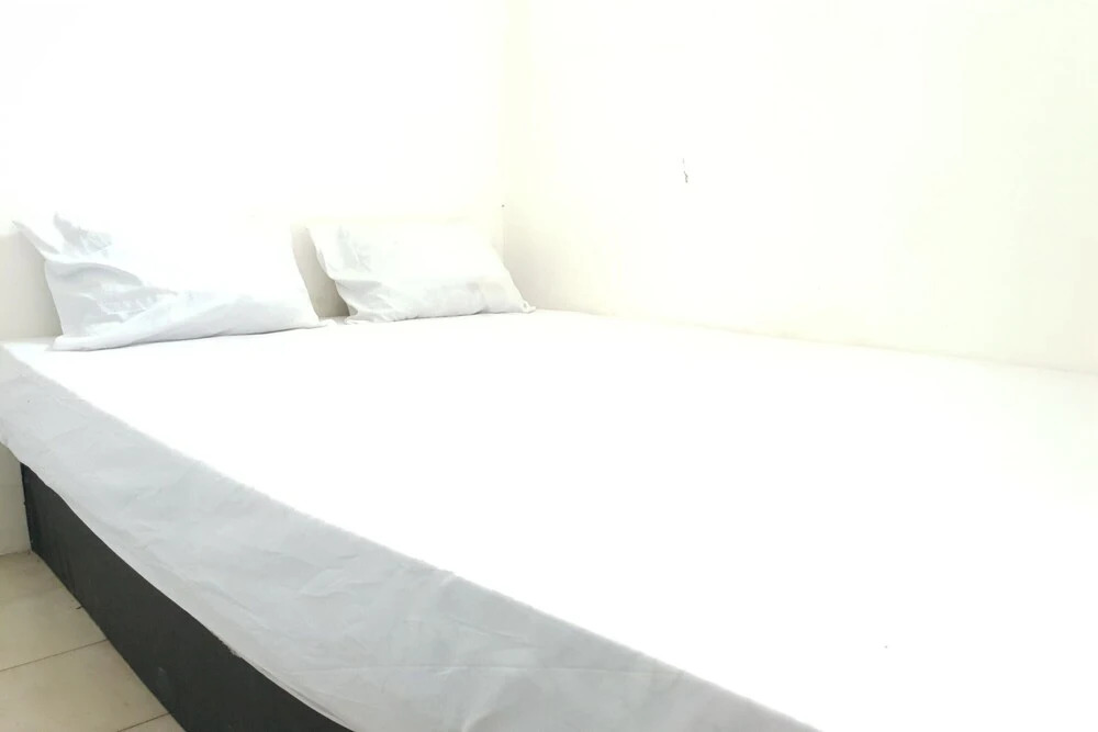 OYO Life 93680 Kost Losawi Syariah
