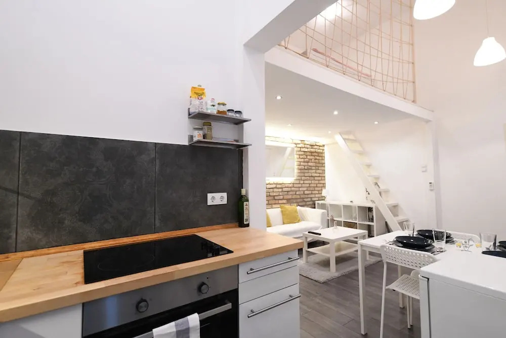 Cosy Flat in Király Street