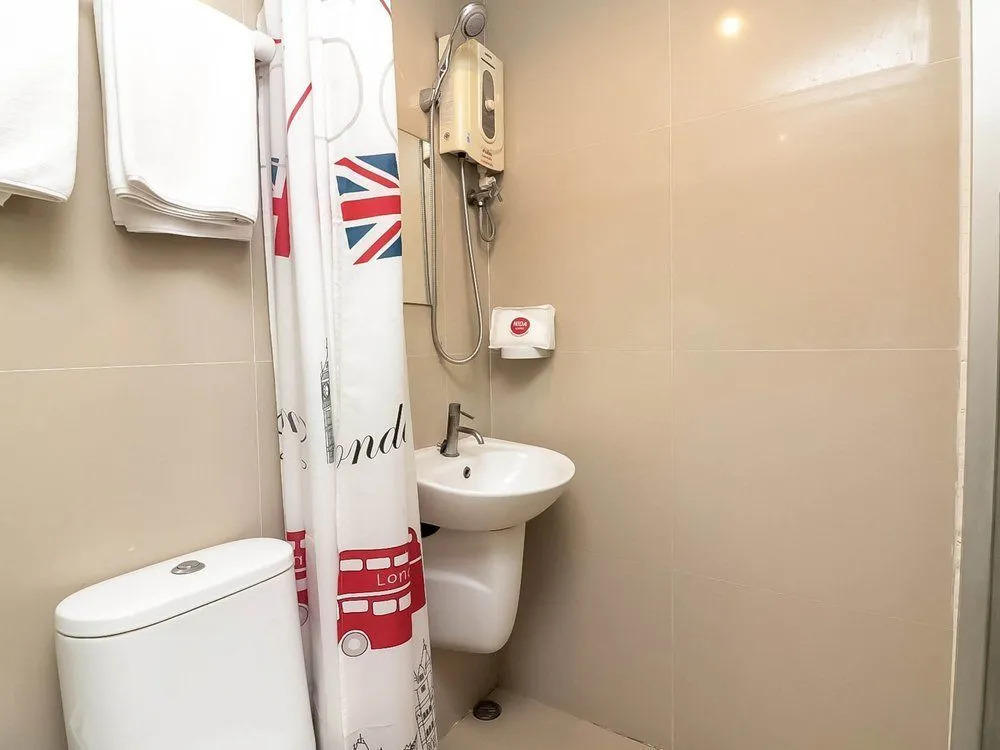 Nida Rooms Phrakhanong 984 Station