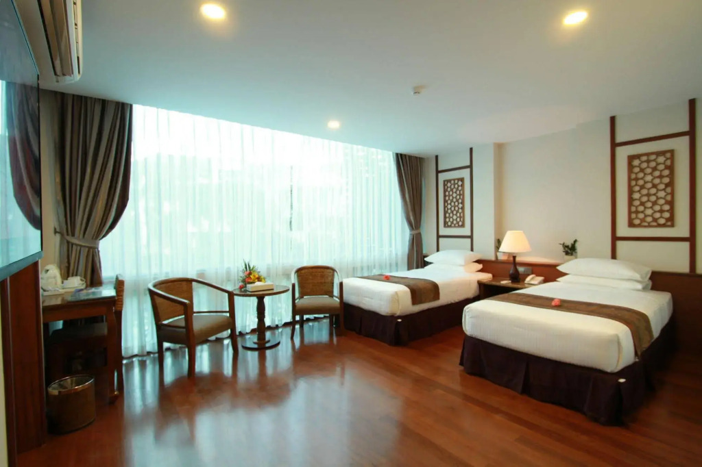 Hotel M
