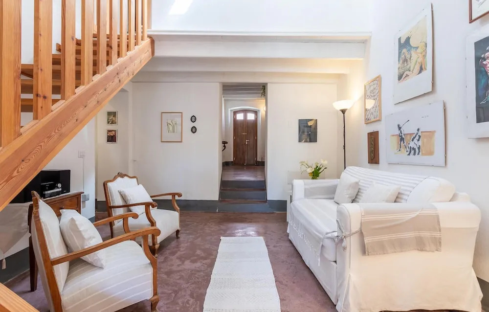 3 Bedroom Beautiful Home In Milis