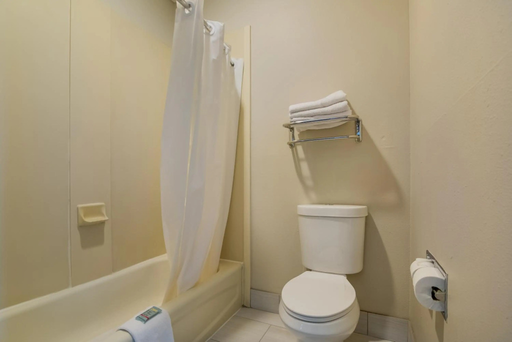 SureStay Plus Hotel by Best Western Topeka