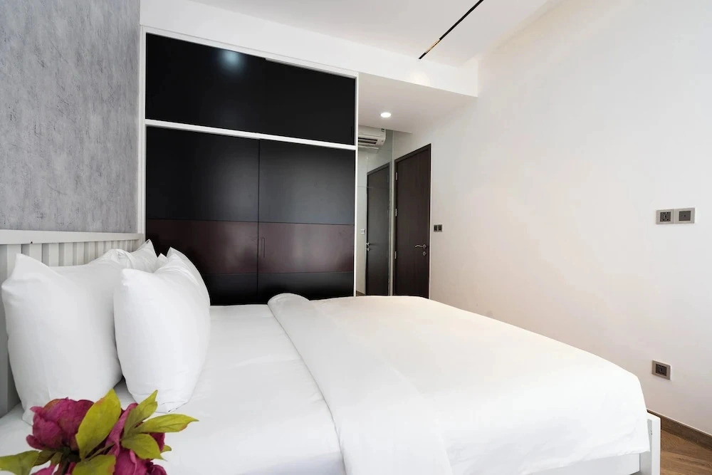The Peak Serviced Apartment