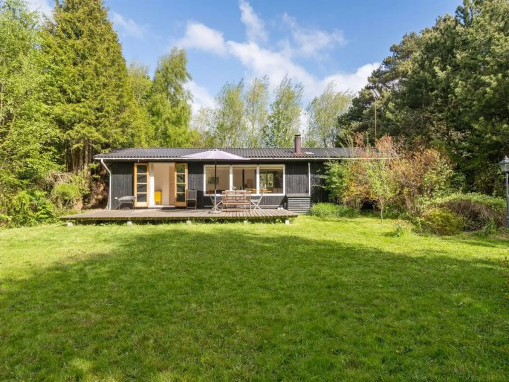 "Stojmena" - 500m from the sea in Sealand