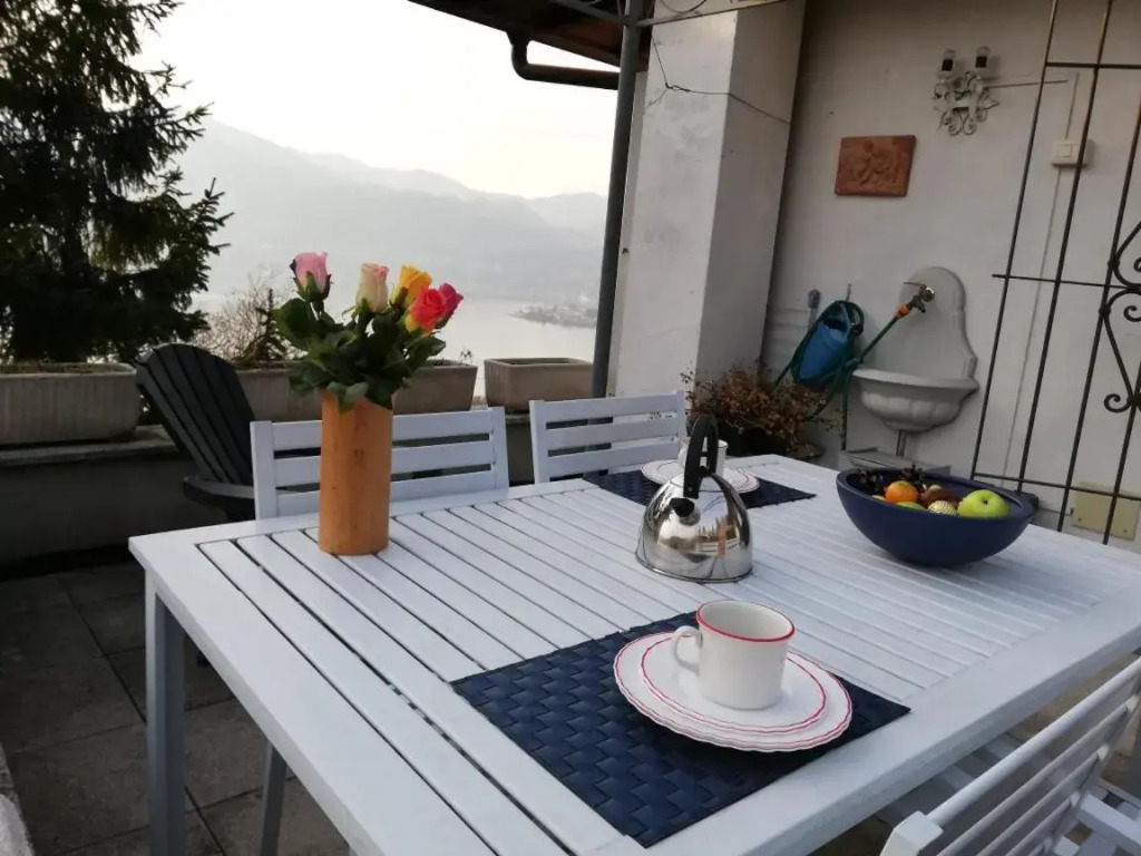 Terrazza sul lago