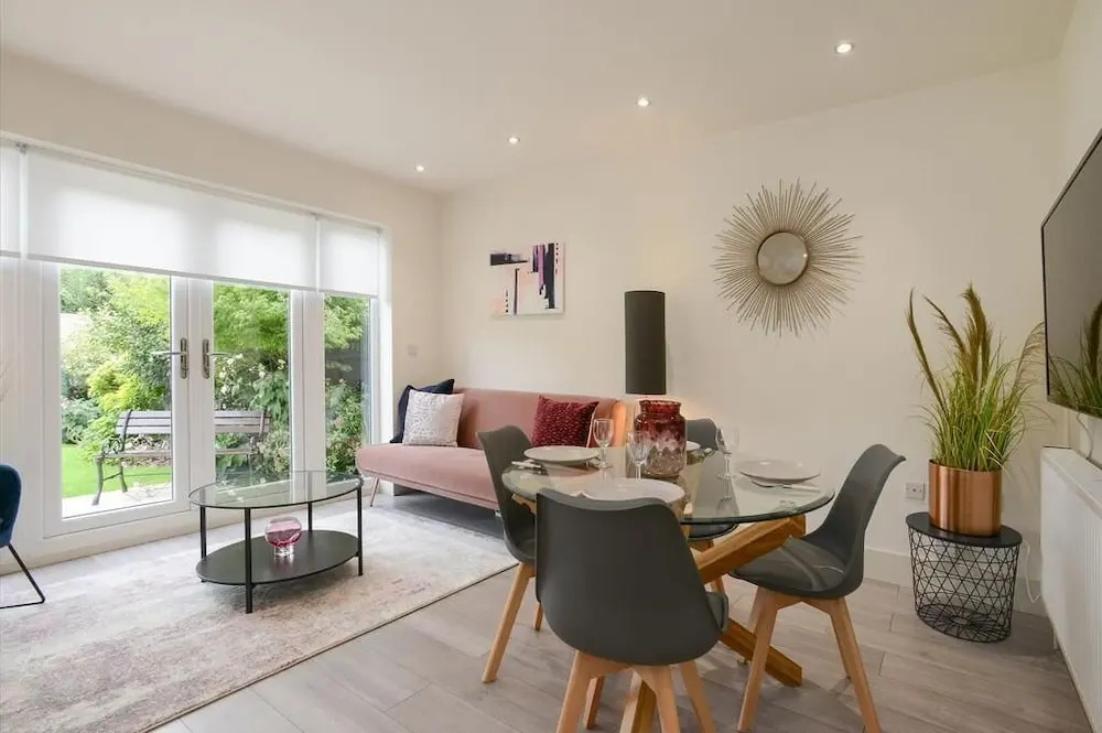 Wollaton House - Fabulous 5 bed house Nottingham