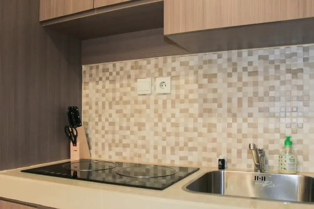 Minimalist and Cozy 1BR Cosmo Terrace at Thamrin Apartment