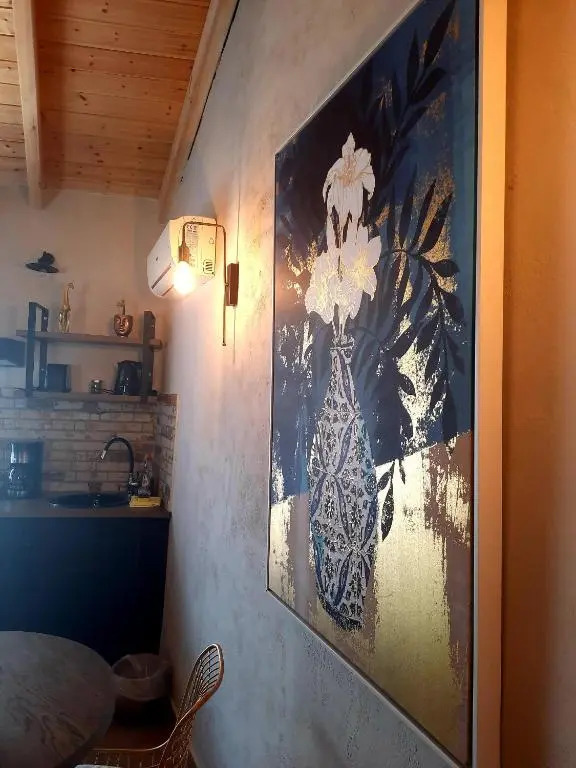 Katoi Suite