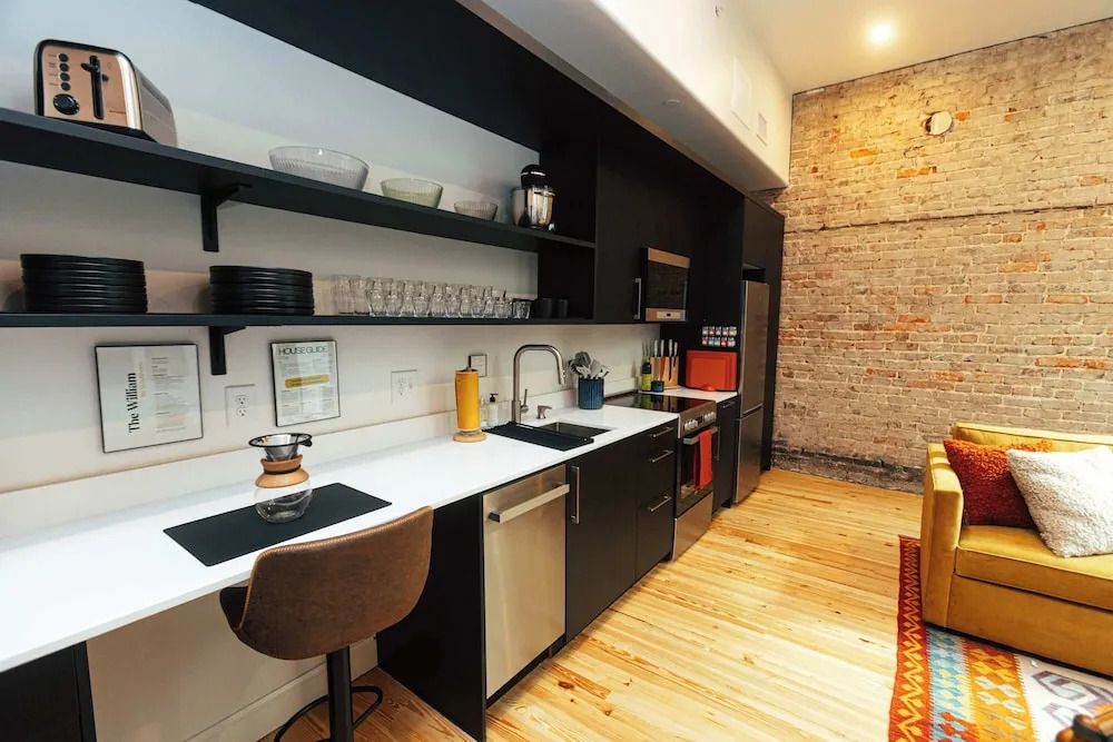 Loft 303 - The William - Atrium - Chic - Walkable