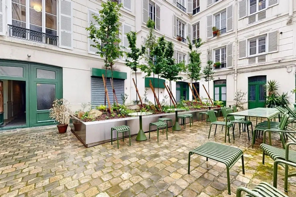 Joivy Charming 2-bed Flat w/ Shared Spaces