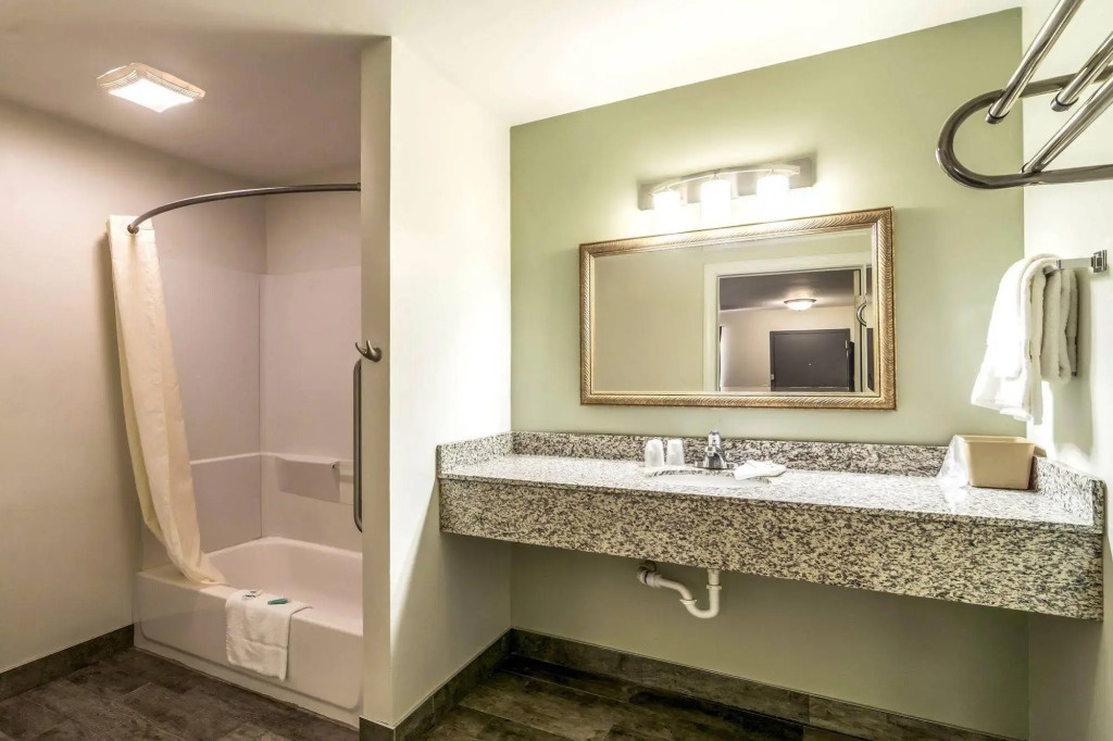 Rodeway Inn Portage