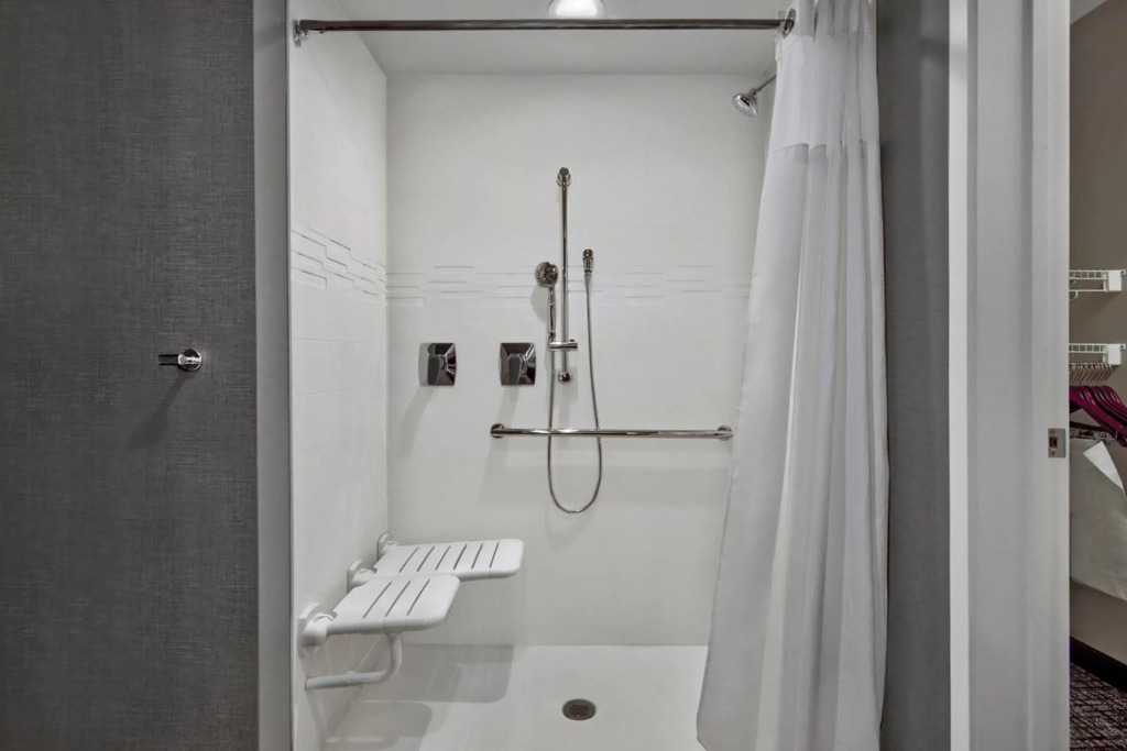 Residence Inn by Marriott Orlando at FLAMINGO CROSSINGS Town Center