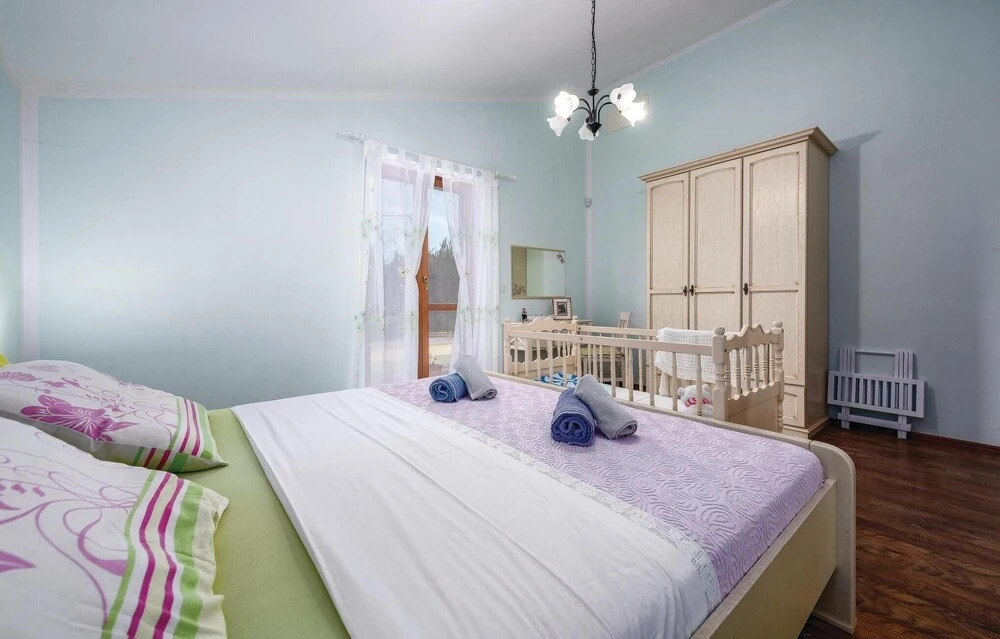 Amazing Home in Krnica With Wifi and 3 Bedrooms