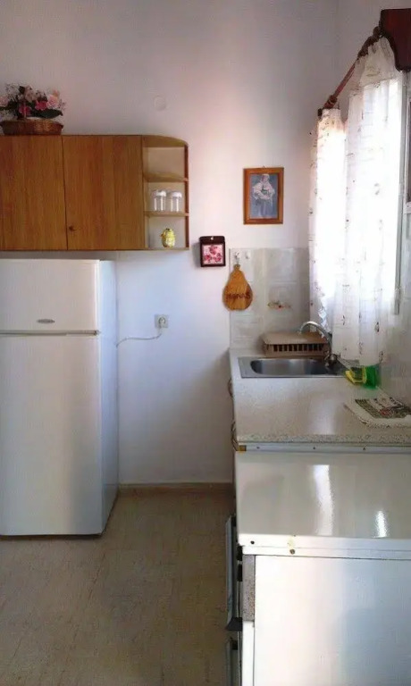 Yannas Apartments