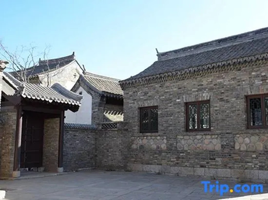 Silk Road Inn
