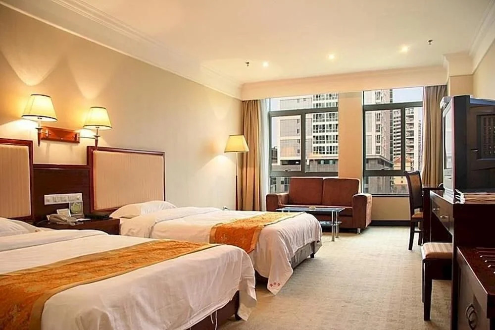 Nanning Carnival Hotel