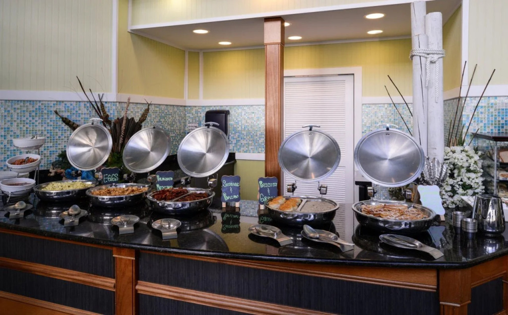 Holiday Inn Va Beach-Oceanside 21st St by IHG