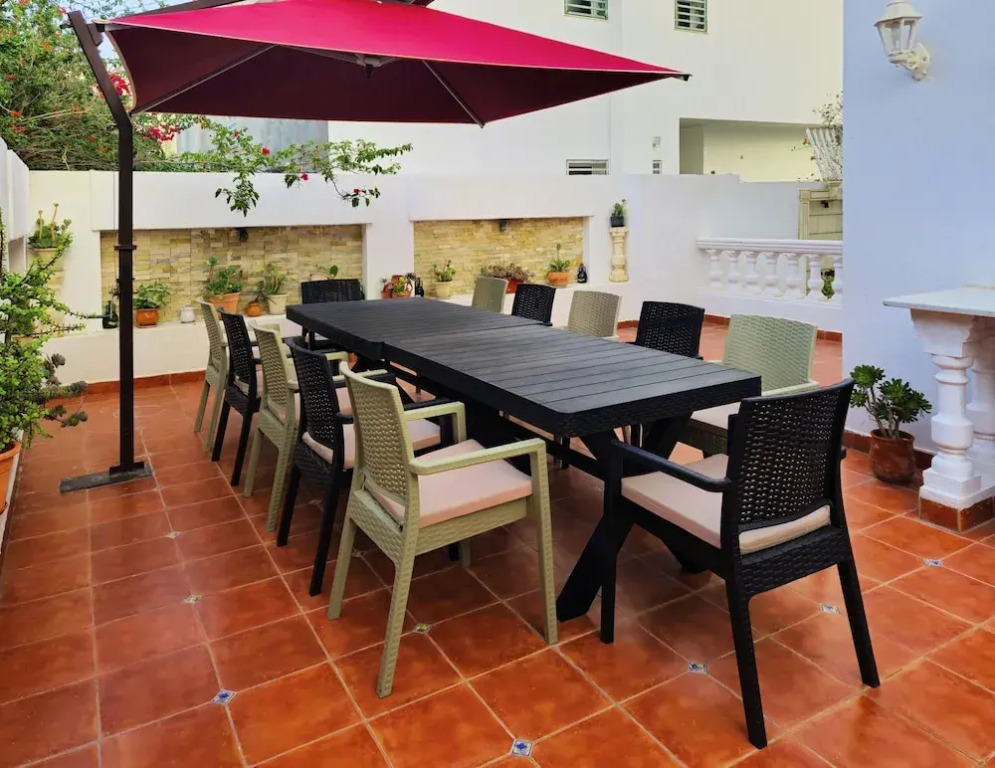 LOrchidée - Villa de luxe avec piscine chauffée, ascenseur privatif et vue sur le lac de Tunis
