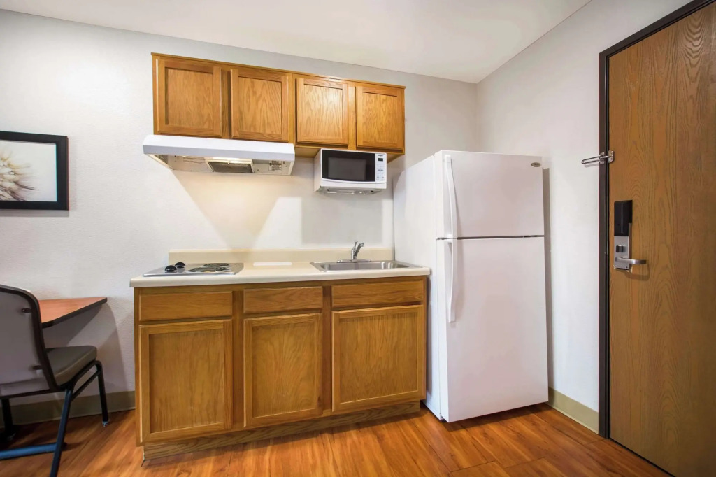 WoodSpring Suites Louisville Southeast