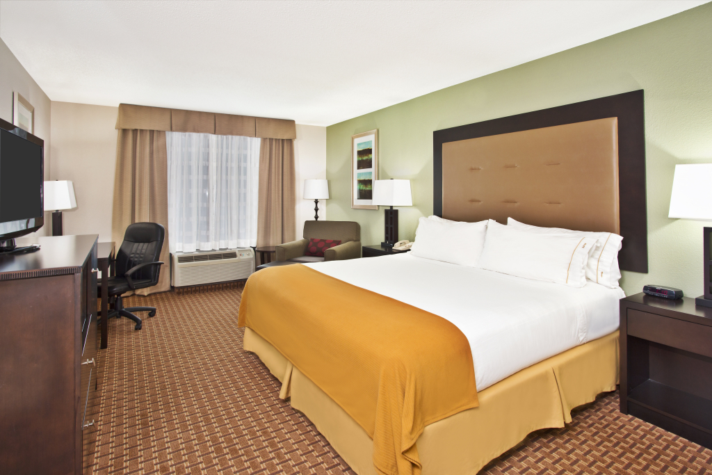 Holiday Inn Express Hotel and Suites Harrington - Dover Area by IHG