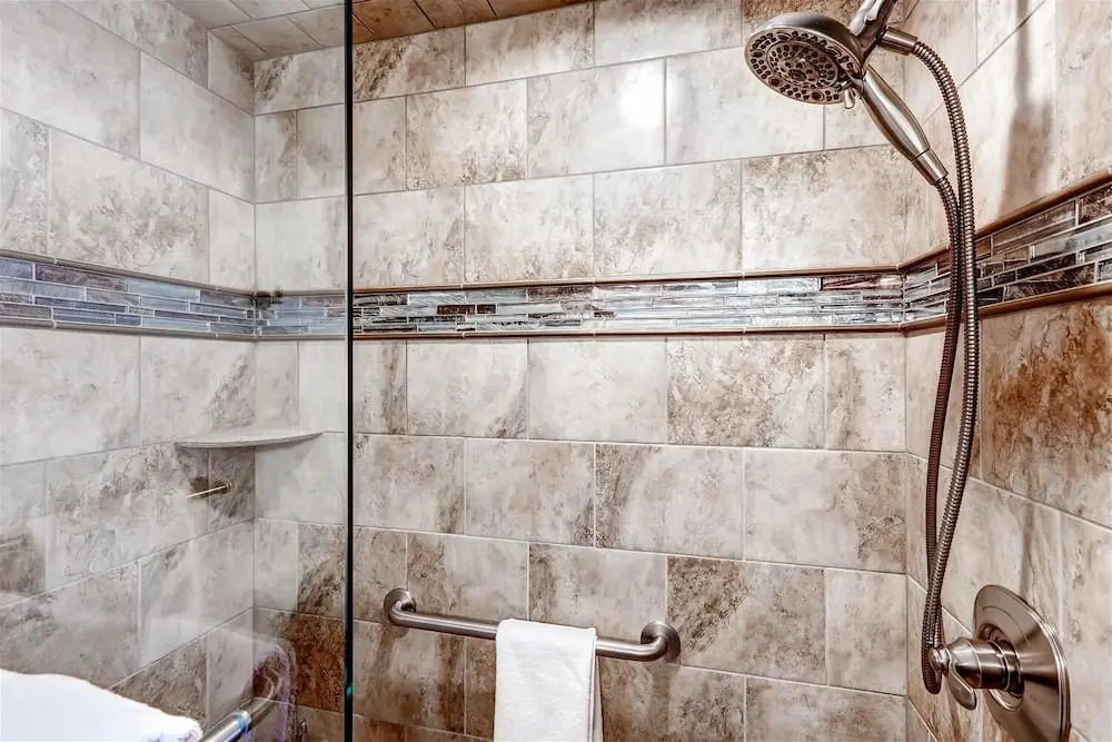 Mountainside Snowview Condo : Cool Frisco Location