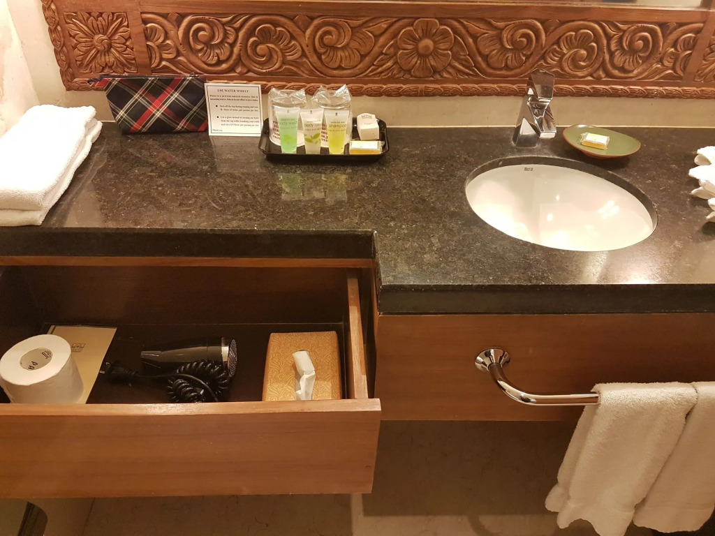 Hotel Yak & Yeti