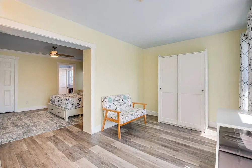 5 Mi to Beaches: Spacious Bradenton Home!