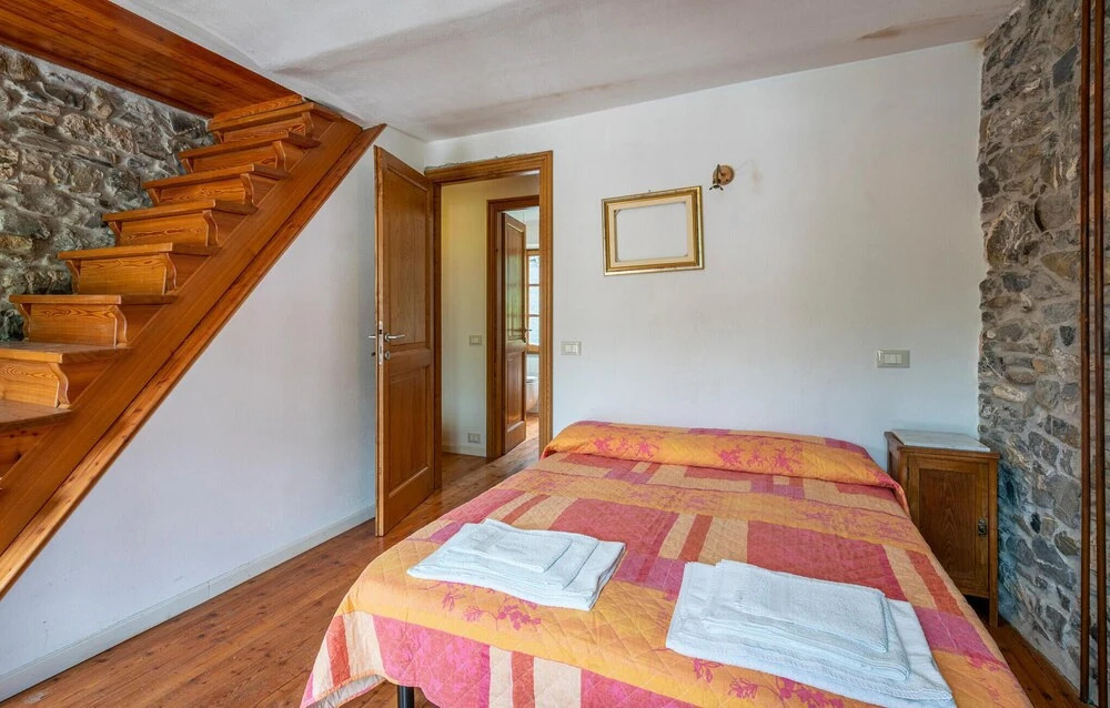 Awesome Home in Loco di Rovegno With Wifi and 4 Bedrooms