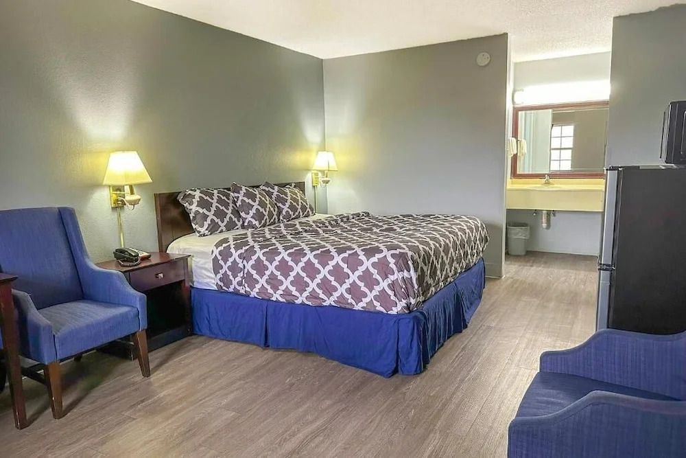 Happy extended stay inn by BestAcco