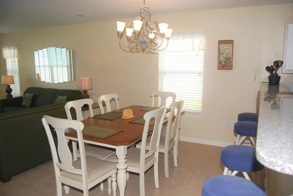Fairways At Riveroaks 23d 3 Bedroom Condo by RedAwning