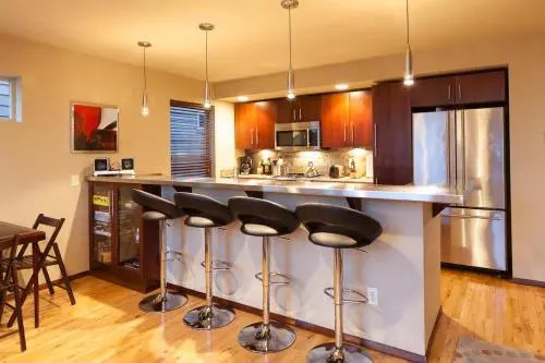 Alexanders-Rvr/Mt Vw-AC-3BR/3B
